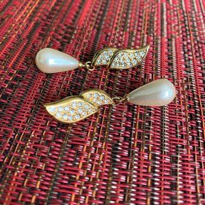 Vintage Napier Pearl Drop Earrings